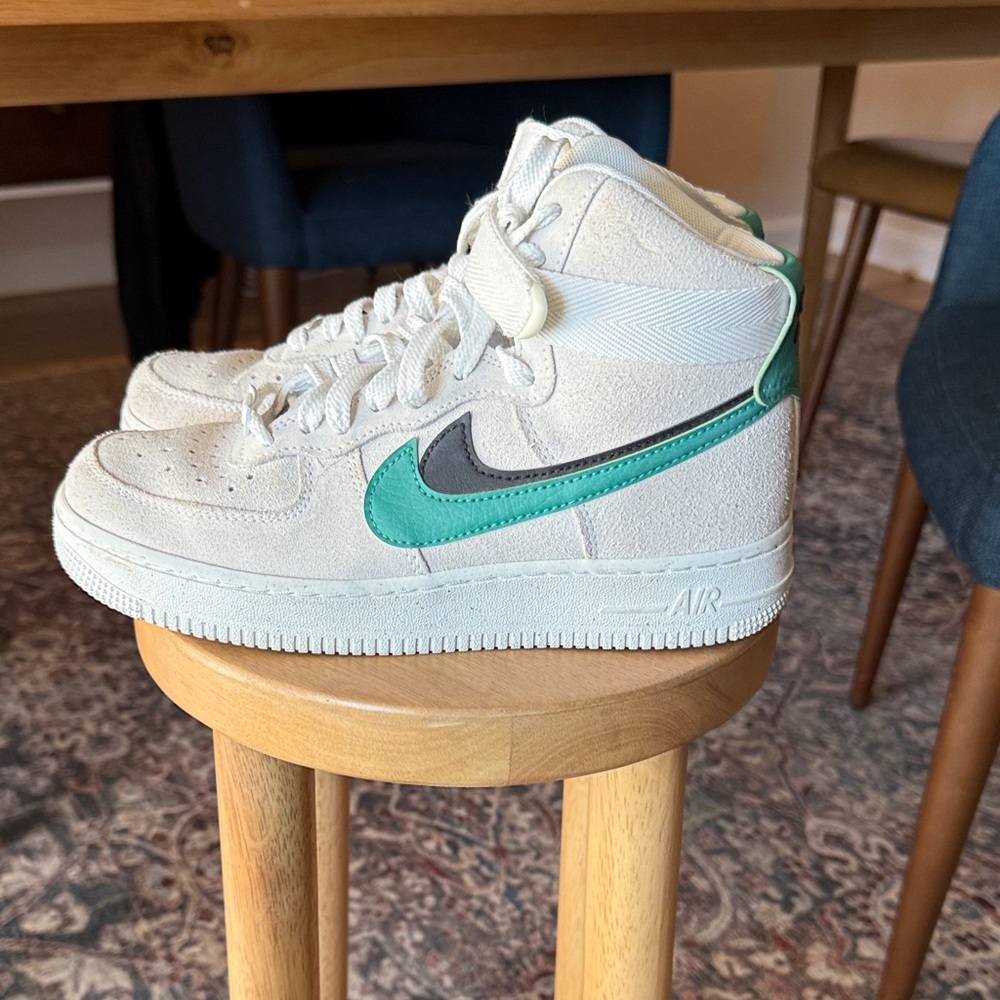 Nike Cream High-Tops with Green and Black Swoosh
